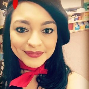 Meet your Posher, Lupe